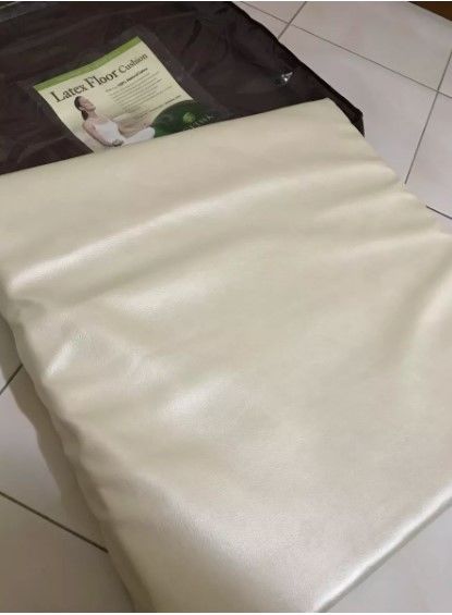 Customer photo review of Latex Floor Cushion