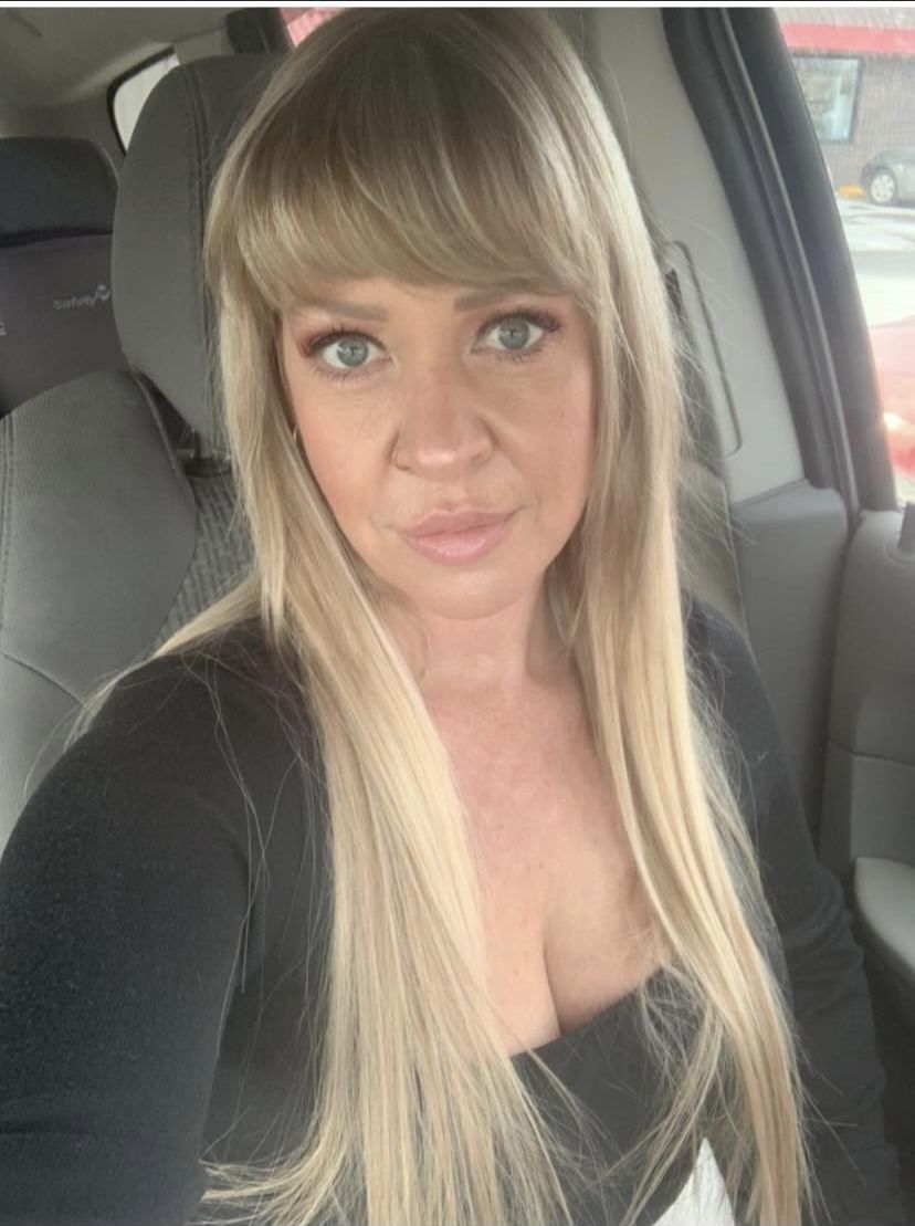 Customer photo review of Flat Weft Hair Extensions Virgin Hair Highlight Blonde #P18/613