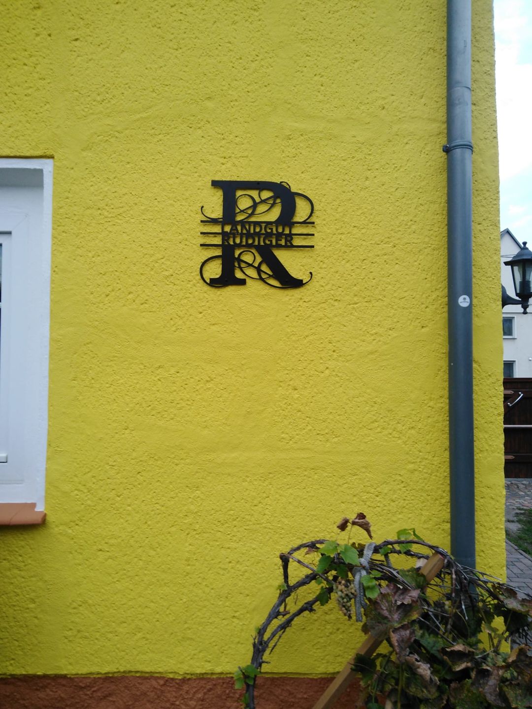 Customer photo review of Namens-Monogramm zweizeilig (personalisierbar)