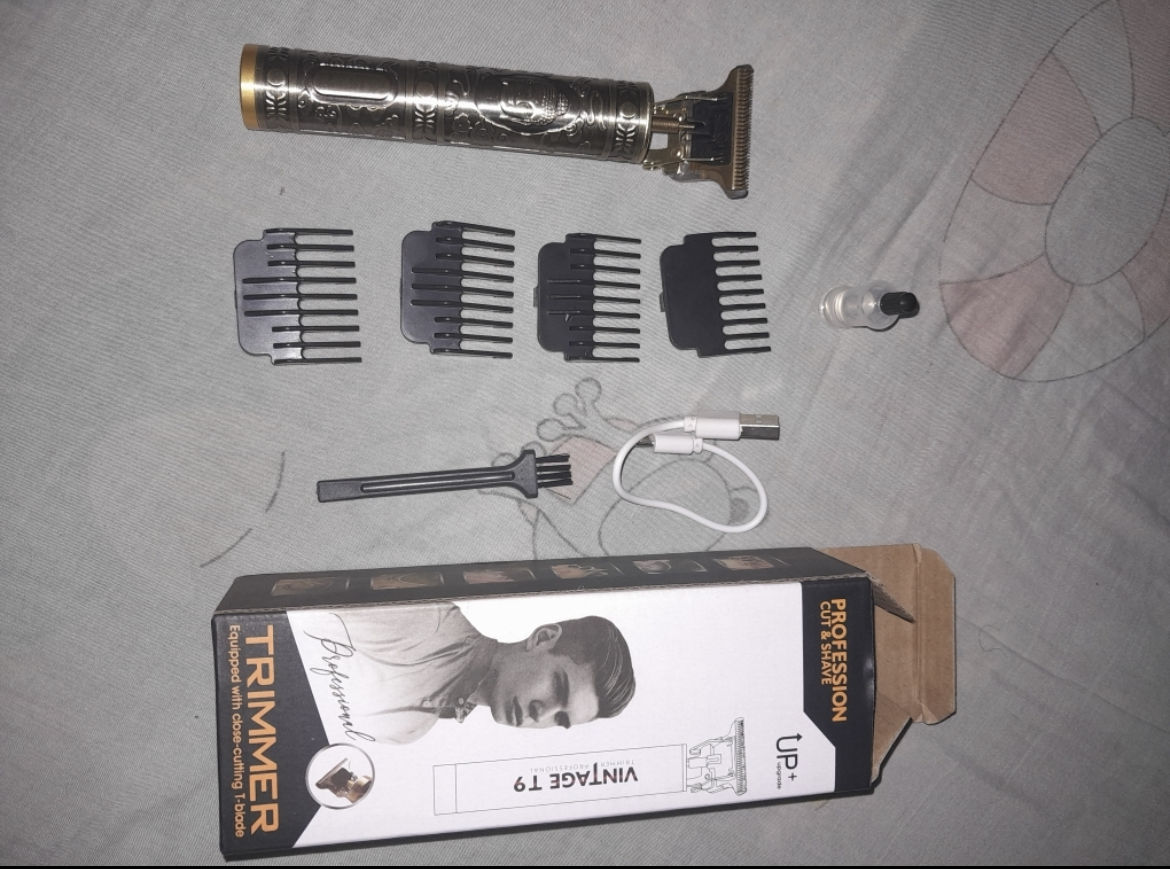 Customer photo review of Professional Cordless Hair Trimmer - (FREE Delivery)