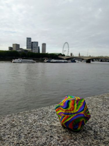 Customer photo review of XXL Silikonwürfel (Flummi)