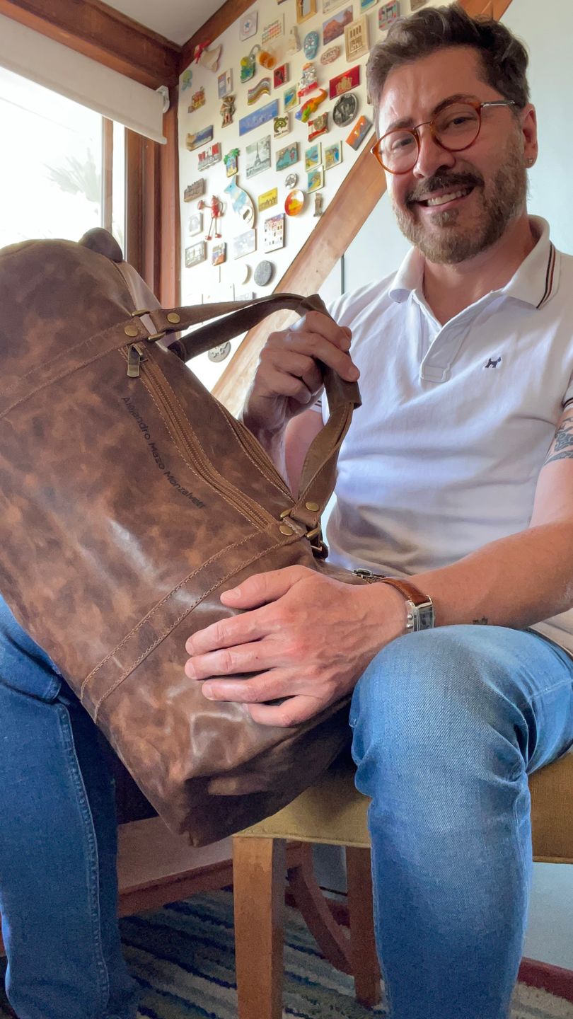 Customer photo review of Bolso Aviador