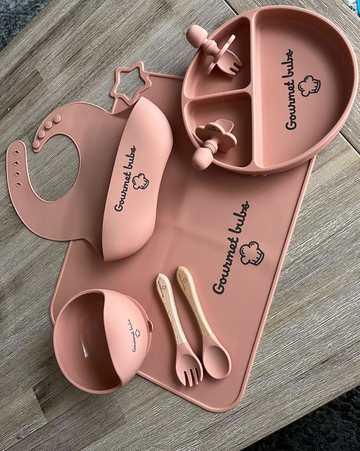 Customer photo review of Gourmet Bubs 8 Piece Feeding Set - Apricot