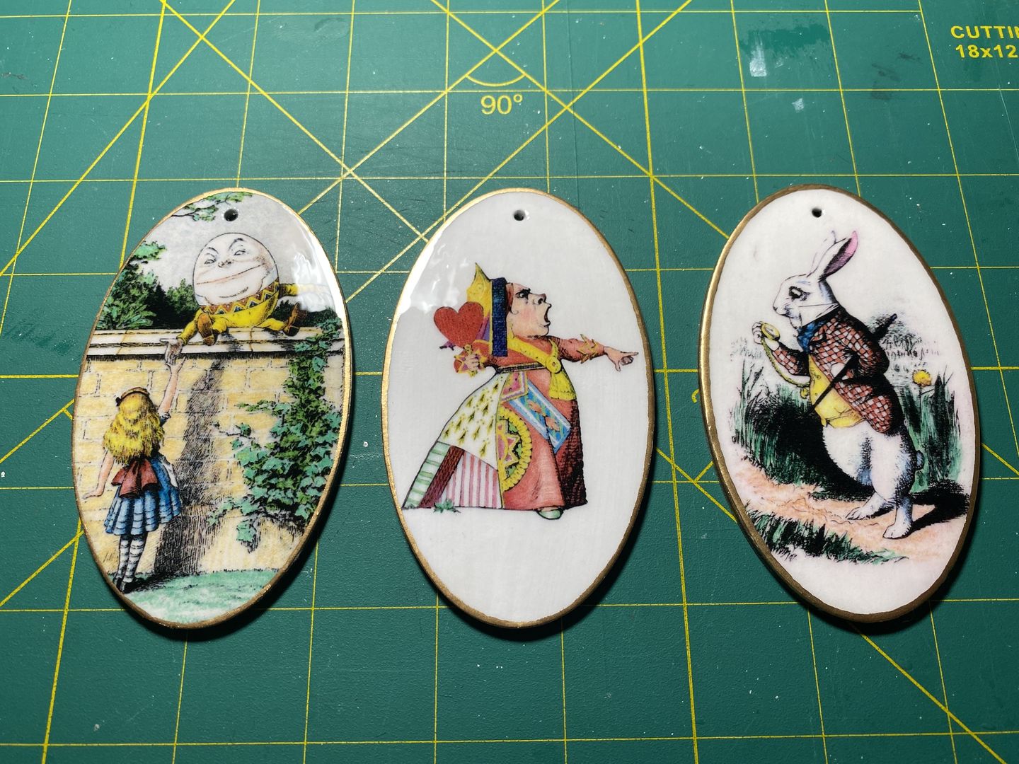 Customer photo review of Unfinished Wood Oval Shape - Craft - up to 24" DIY