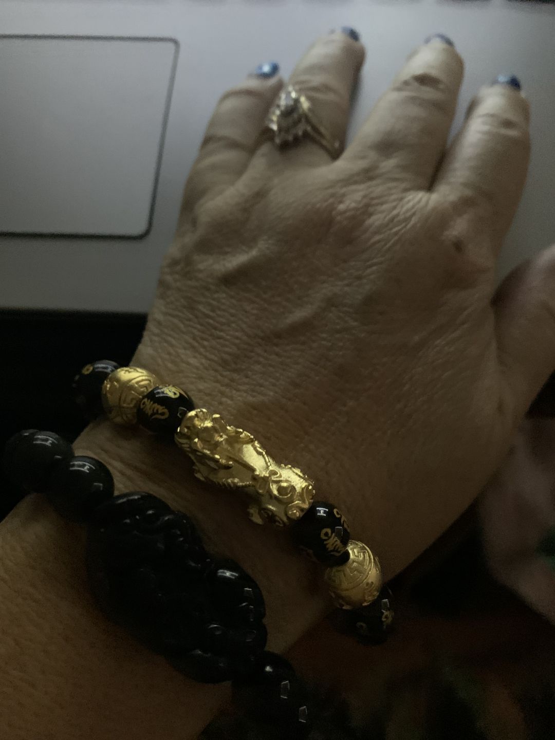 Customer photo review of Pi Yao Obsidian Wealth Bracelet
