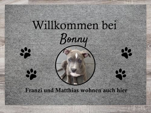 Customer photo review of Meine Haustiere - Personalisierte Fußmatte (1-4 Haustiere)