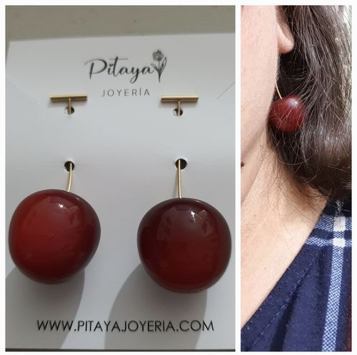 Customer photo review of Aretes de Cereza Obscuros
