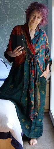 Customer photo review of Plus Size V-neck Printed Lacing Spliced Dress