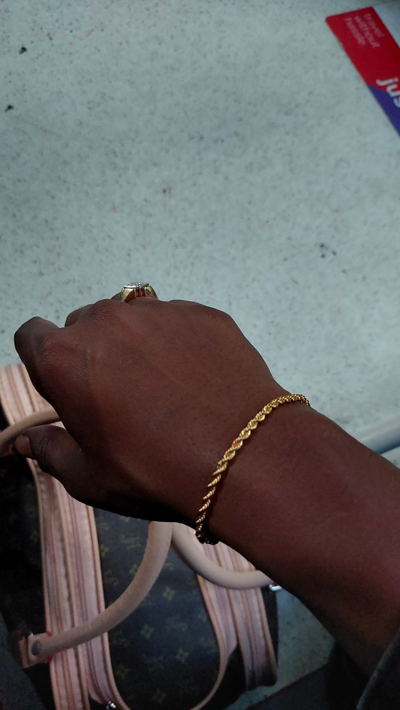 Customer photo review of CLEAN ROPE BRACELET. - 3MM 18K GOLD