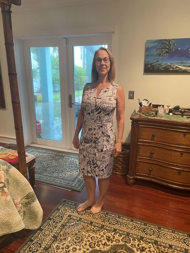 Customer photo review of Joseph Ribkoff Vanilla/Black Postal Print Zip-Up Sleeveless Sheath Dress 222191 NEW
