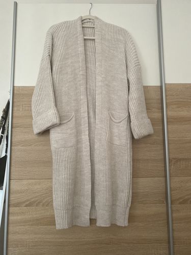 Customer photo review of Cecilé Strickjacke - Beige