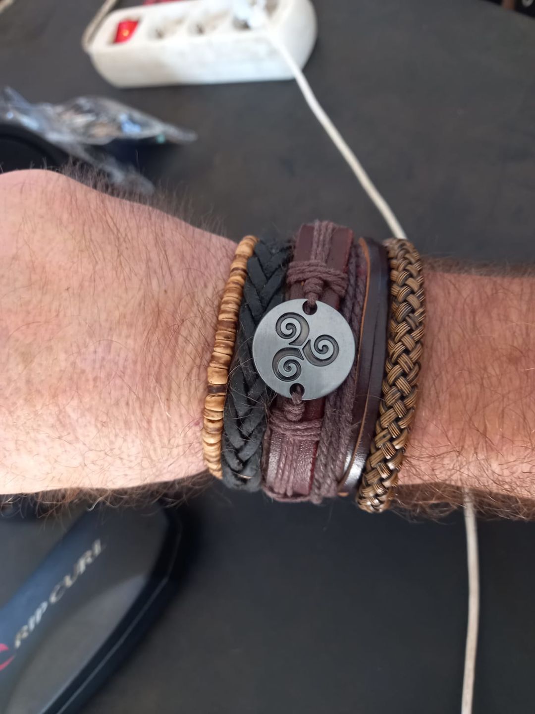 Customer photo review of Bracelet Huracan