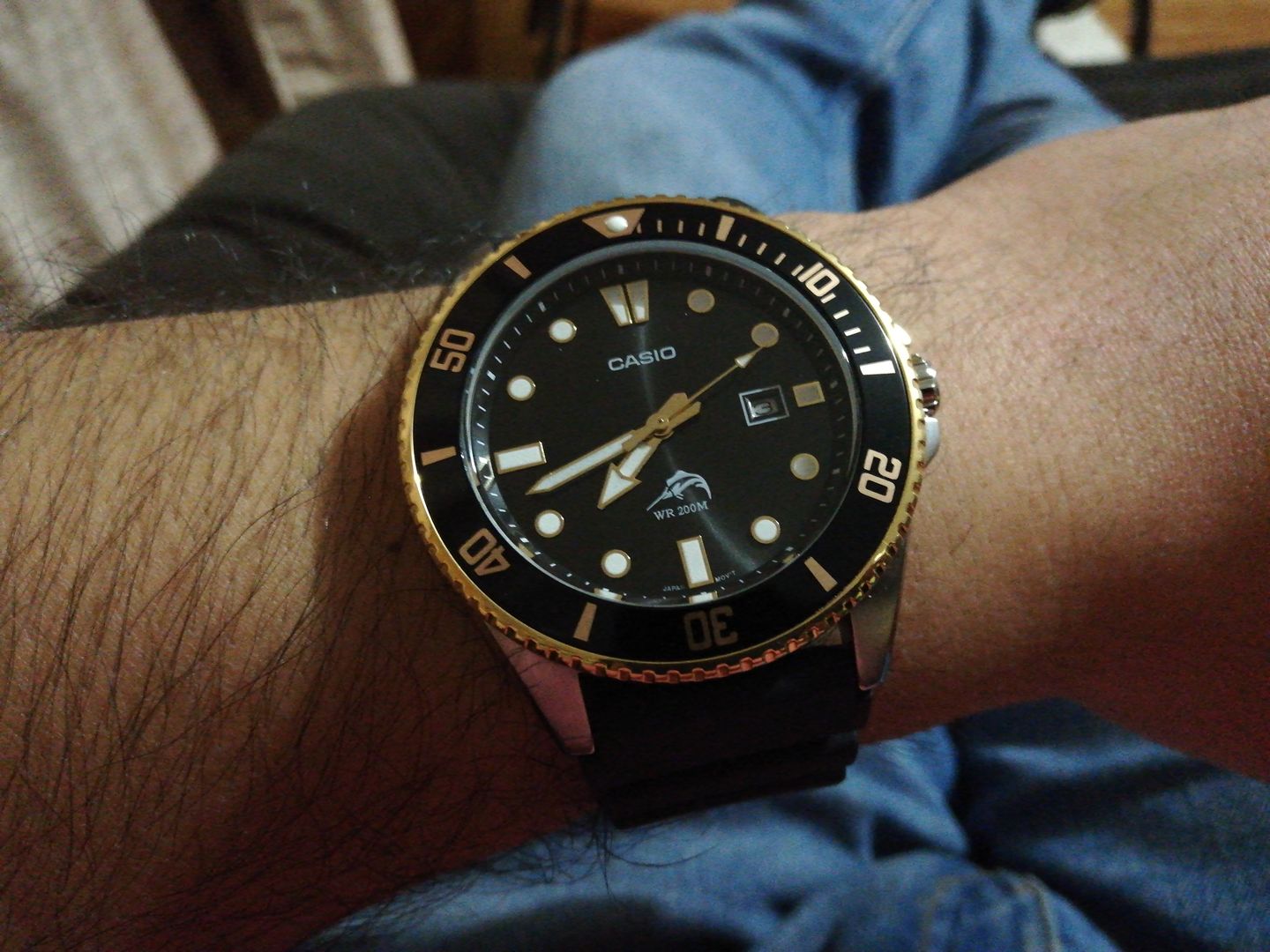 Customer photo review of Reloj Casio Submariner Marlin Duro MDV106G-1AVCF Negro Dorado Buceo