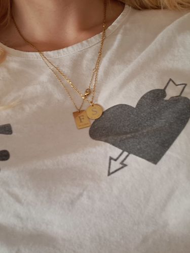 Customer photo review of Verižica: Initial 1+1