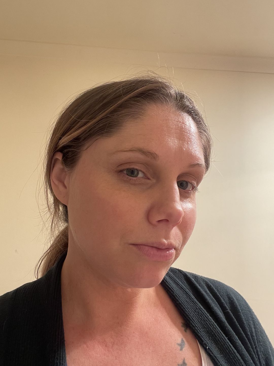 Customer photo review of Ultra Glow Setting Mist