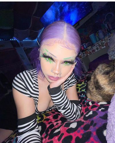 Customer photo review of Fissure Green Colored Lenses(12 months of use)