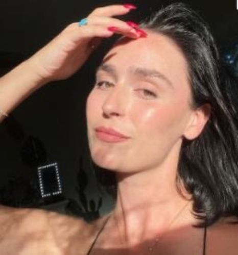 Customer photo review of Moresoo Virgin Sew In Hand Tied Bundles Real Human Hair Weft Darkest Brown (#2)