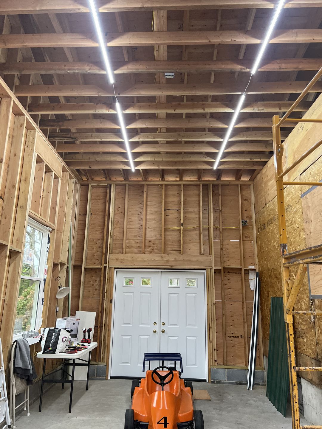 Customer photo review of T8 8ft Integrated LED Tube Light 60W V Shape 6500K Clear, ETL Listed, Plug and Play, Linkable T8 8ft LED Bulbs for Garage, Warehouse, Shop