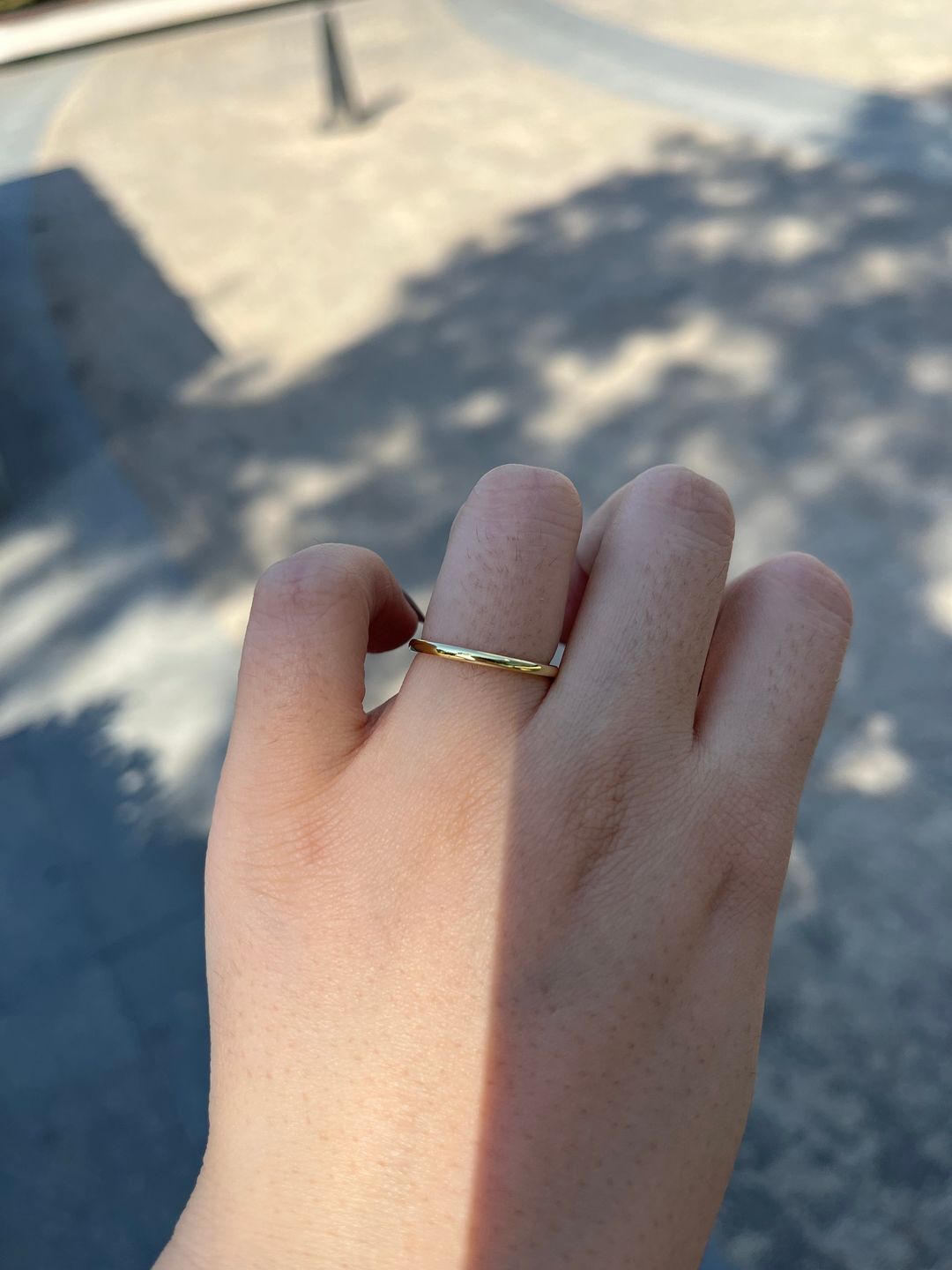 Customer photo review of Louily Simple Wedding Band For Women In Sterling Silver