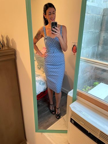 Customer photo review of Maneater Wiggle Dress in Sunset Blue Polka Dot - Vixen by Micheline Pitt