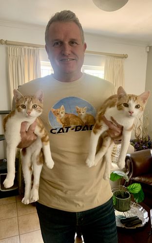 Customer photo review of PET PORTRAIT T-SHIRT