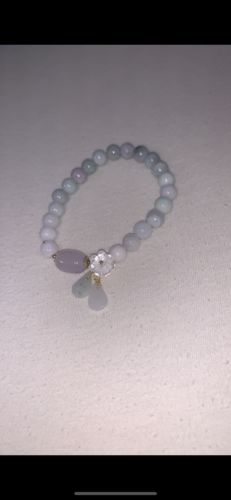 Customer photo review of REINHEIT UND HARMONIE JADE-ARMBAND
