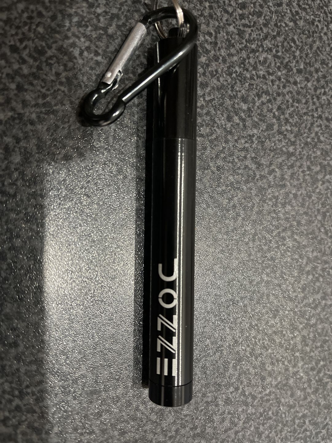 Customer photo review of DOZZE Stainless Steel Collapsible Straw