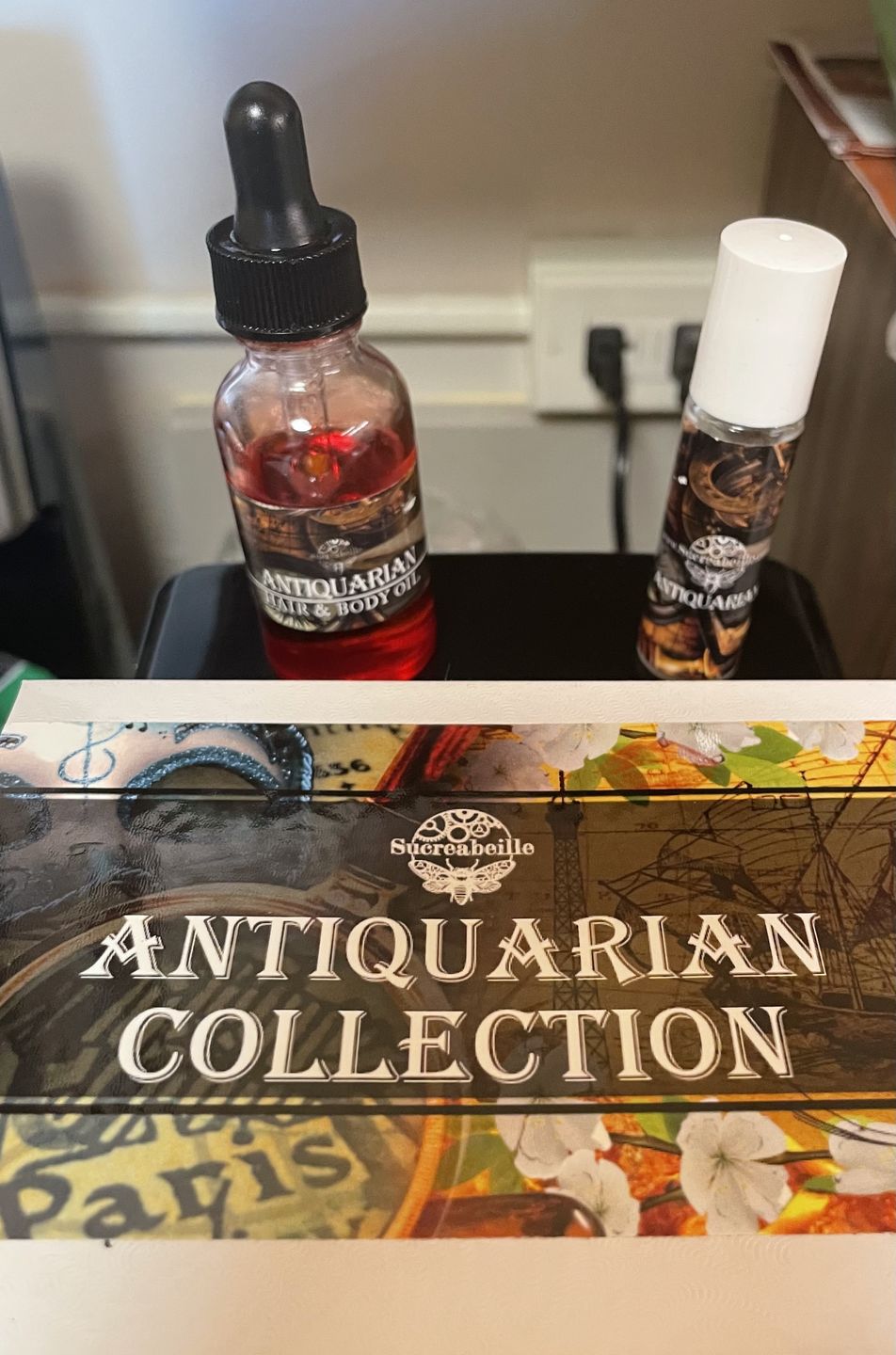 Customer photo review of Antiquarian
