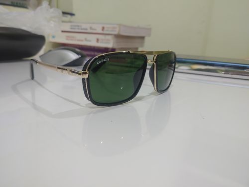 Customer photo review of Bavincis Stanly D11 Gold and Green Edition Sunglasses