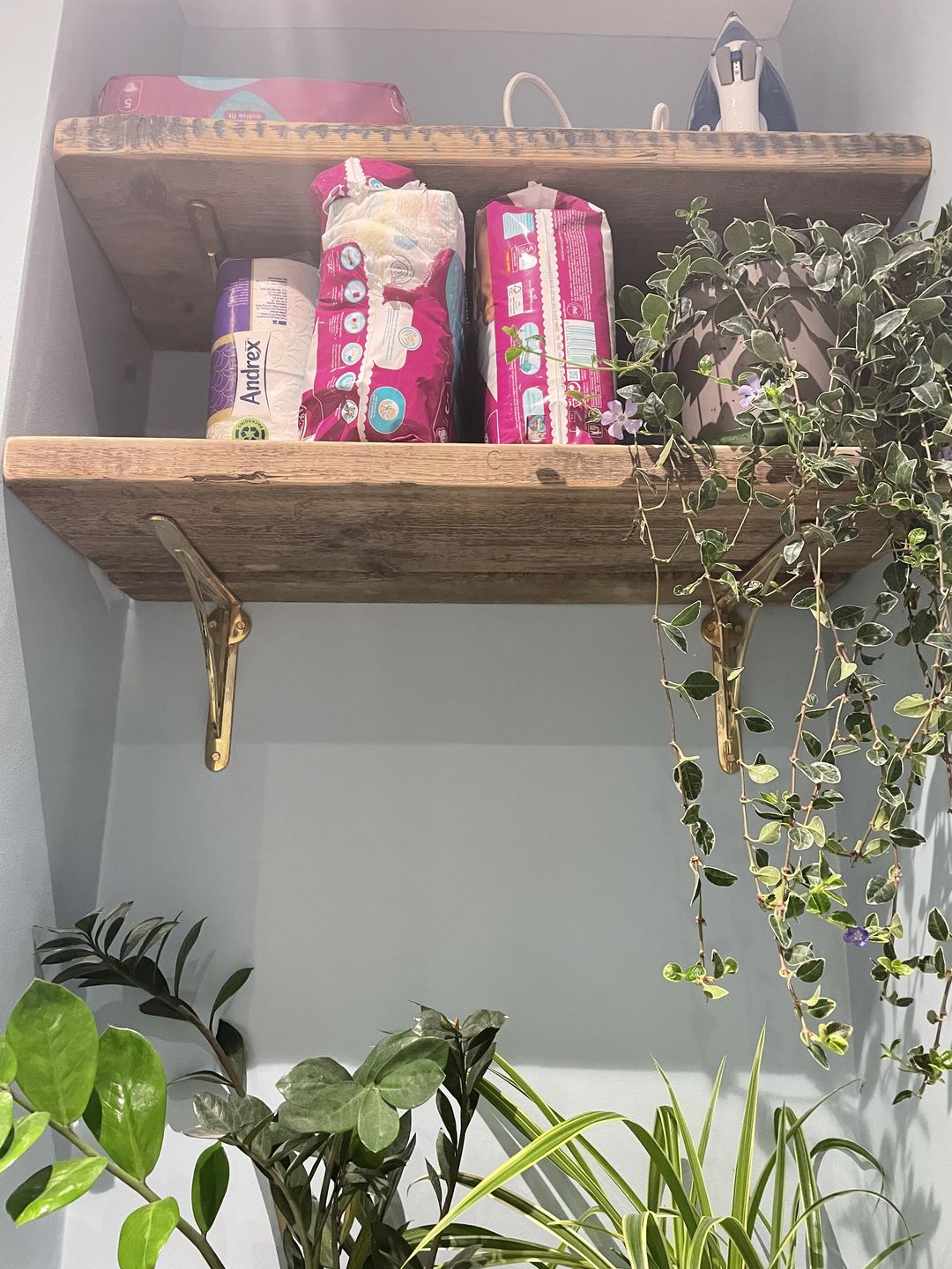 Customer photo review of Ironbridge Brass Shelf Brackets