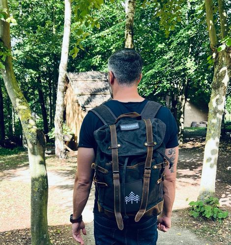 Customer photo review of Rucksack mit Patch (🌲)