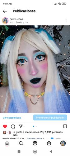 Customer photo review of Meetone Donut Blue Contact Lenses
