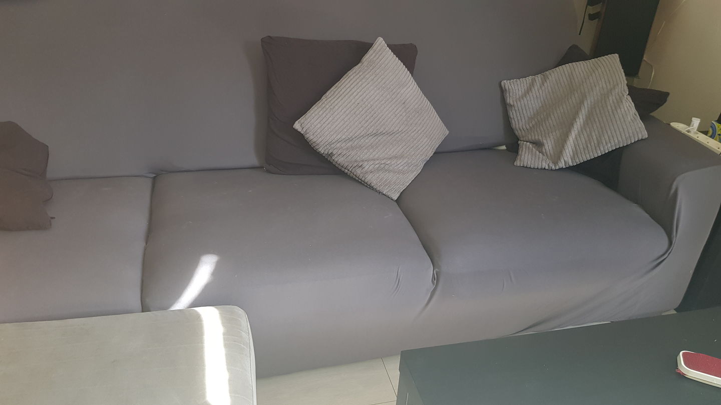 Customer photo review of Gris anthracite - Housses Extensibles de Fauteuil et Canapé