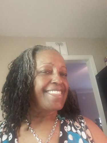 Customer photo review of Don't Be Bald Hair Growth Oil