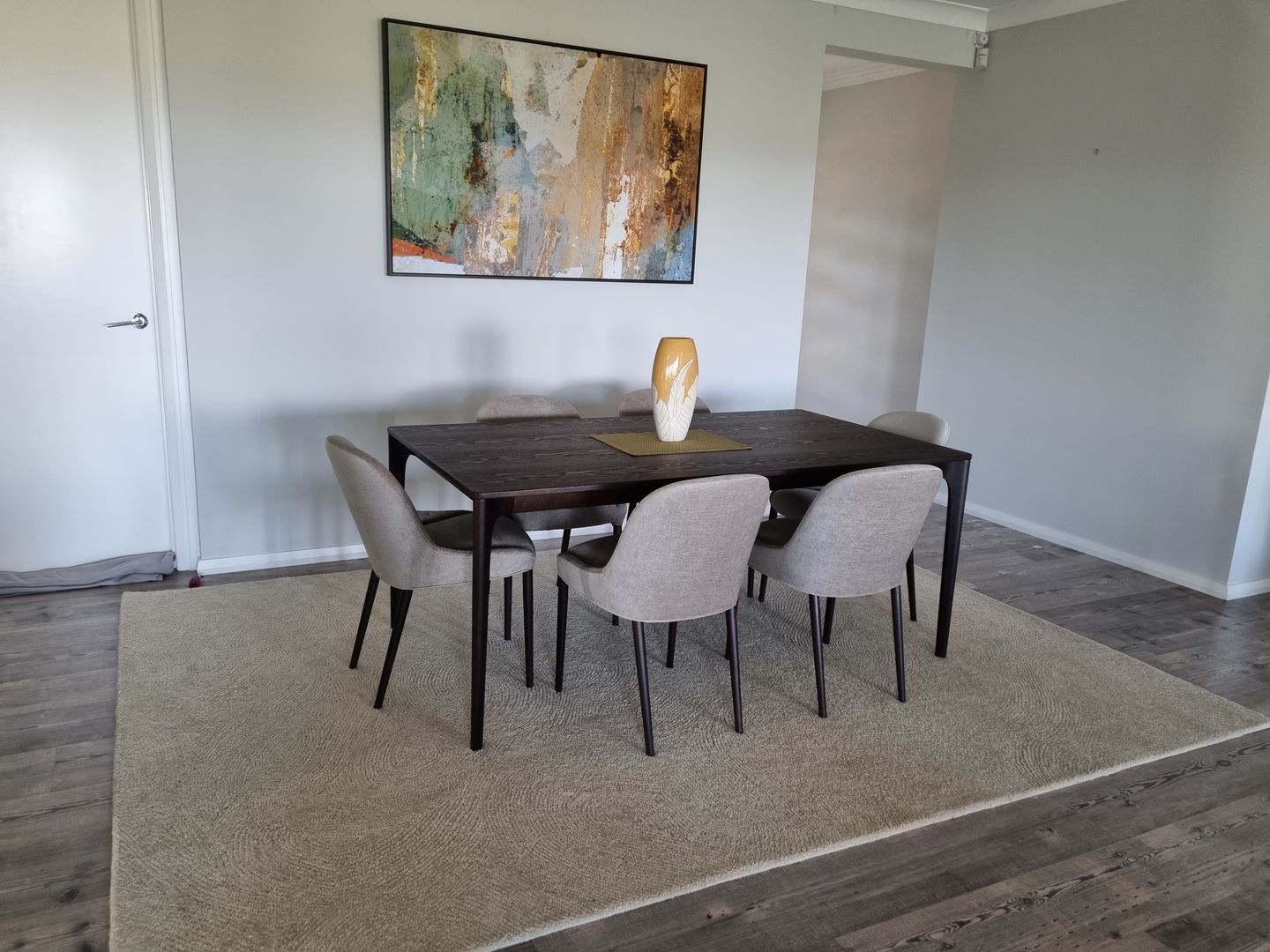 Customer photo review of Loren Almon 01 Ivory Wool Rug