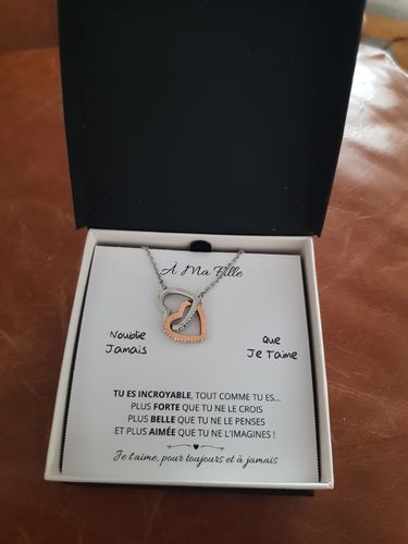 Customer photo review of Collier Amour Fusionnel - À ma fille - Je t'aime, pour toujours...