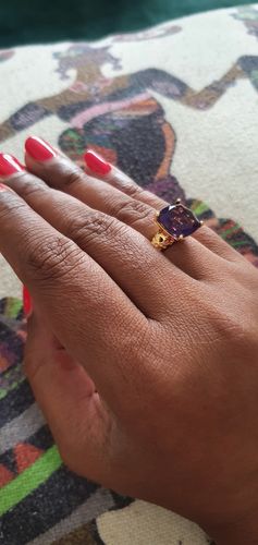 Customer photo review of Allegro Amethyst Cocktail Solitaire Ring