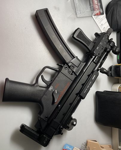 Customer photo review of Bow Master CNC 6061-T651 Aluminum M Style M-lock MP5k Handguard Rail for Umarex / VFC MP5K GBB