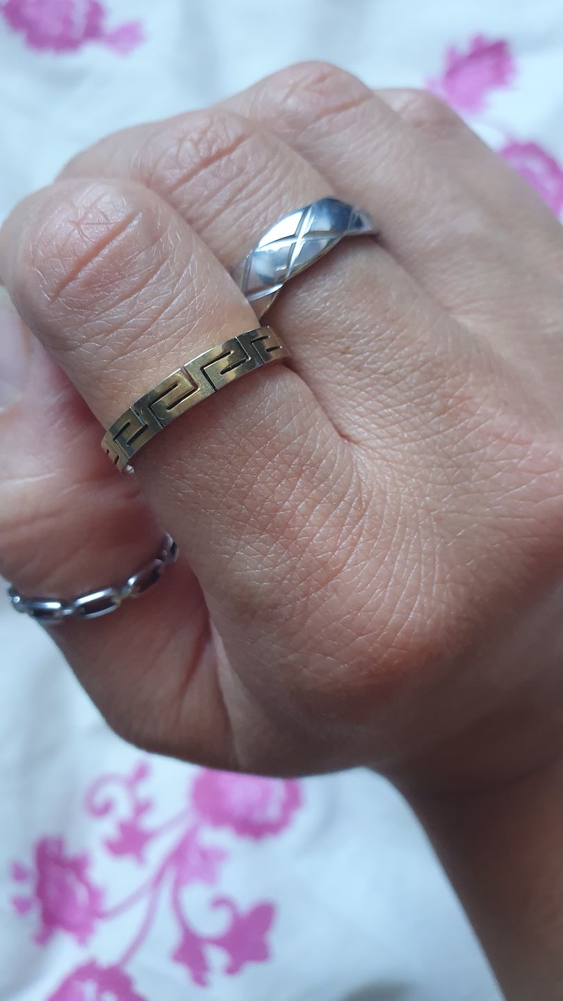 Customer photo review of Troja Ring | 18K vergoldet