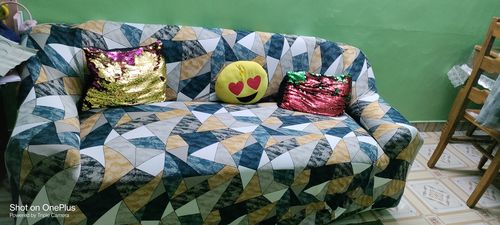 Customer photo review of Elastic Couch Cover