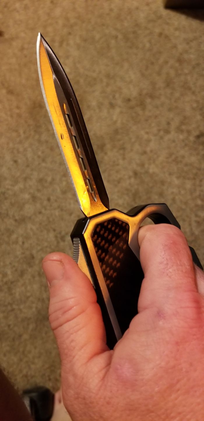 Customer photo review of *Pre Order* Knuckle OTF (Multiple Styles Available)