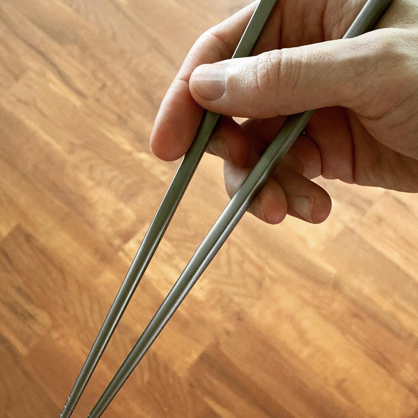 Customer photo review of Valtcan Titanium Chopsticks 9 inch 230 mm