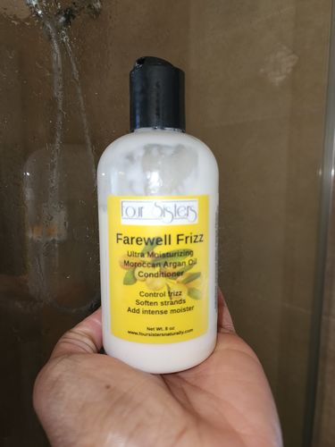 Customer photo review of Farewell Frizz Conditioner