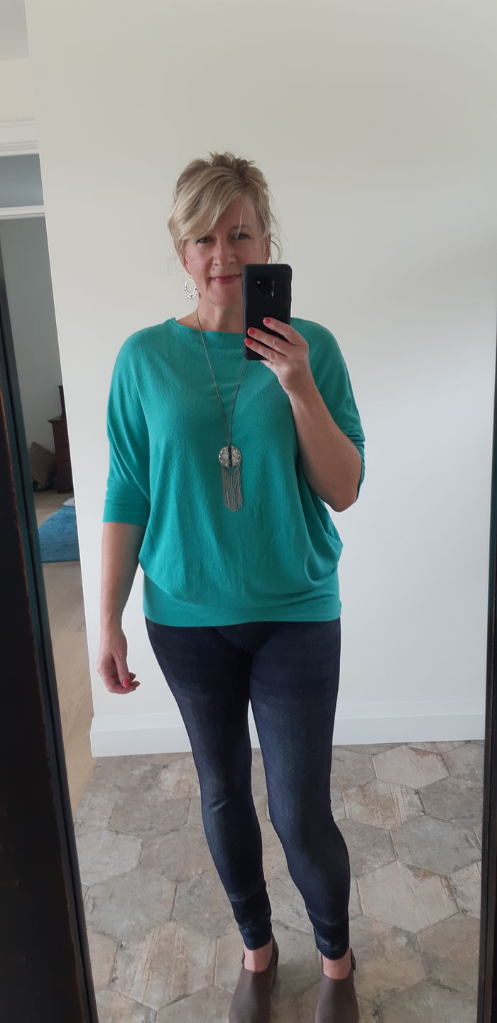 Customer photo review of Jolie All Day Slouch Tee (Summer Green)