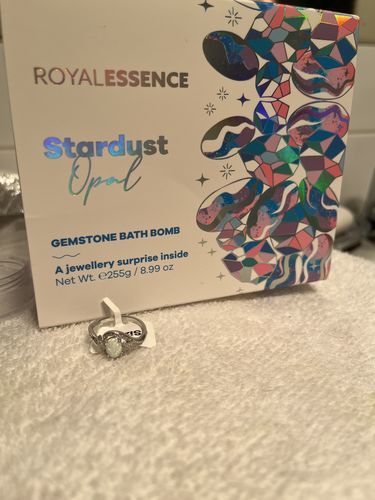 Customer photo review of Stardust Opal (Bath Bomb)