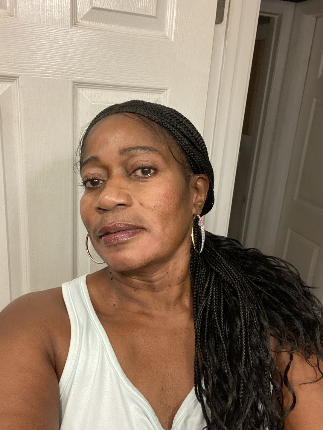 Customer photo review of Omic LightenUp Anti-Aging Lightening Cream - 100ml