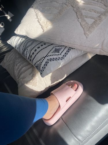 Customer photo review of Cloud Slides - Original