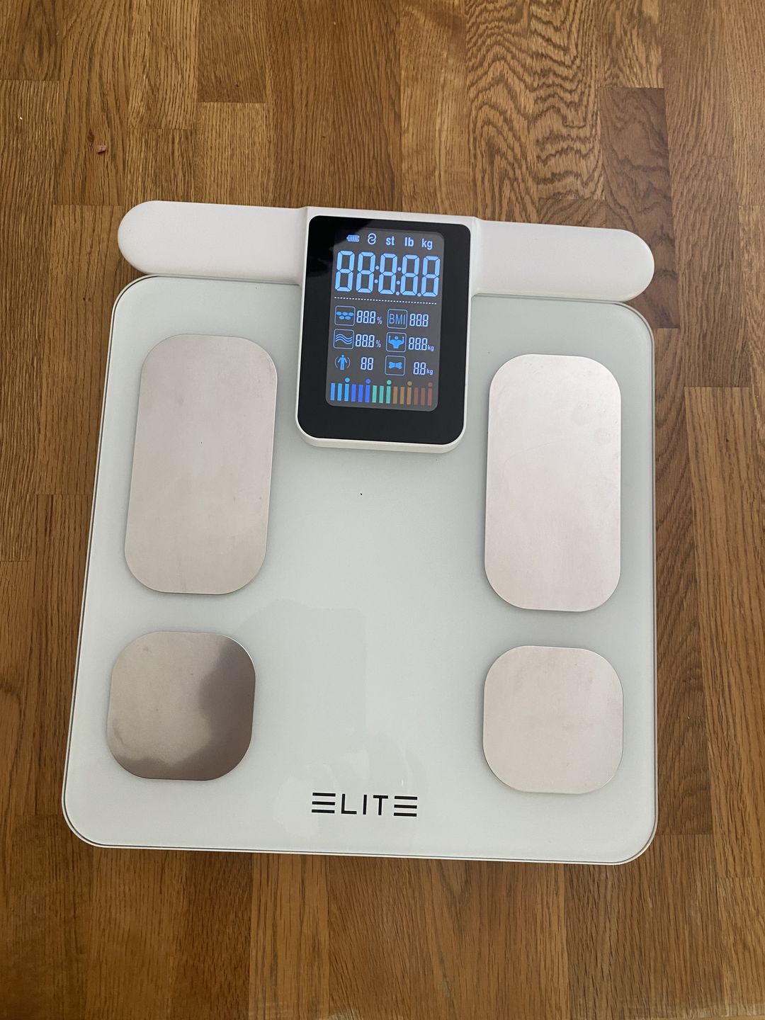 Customer photo review of ELITE SCALE