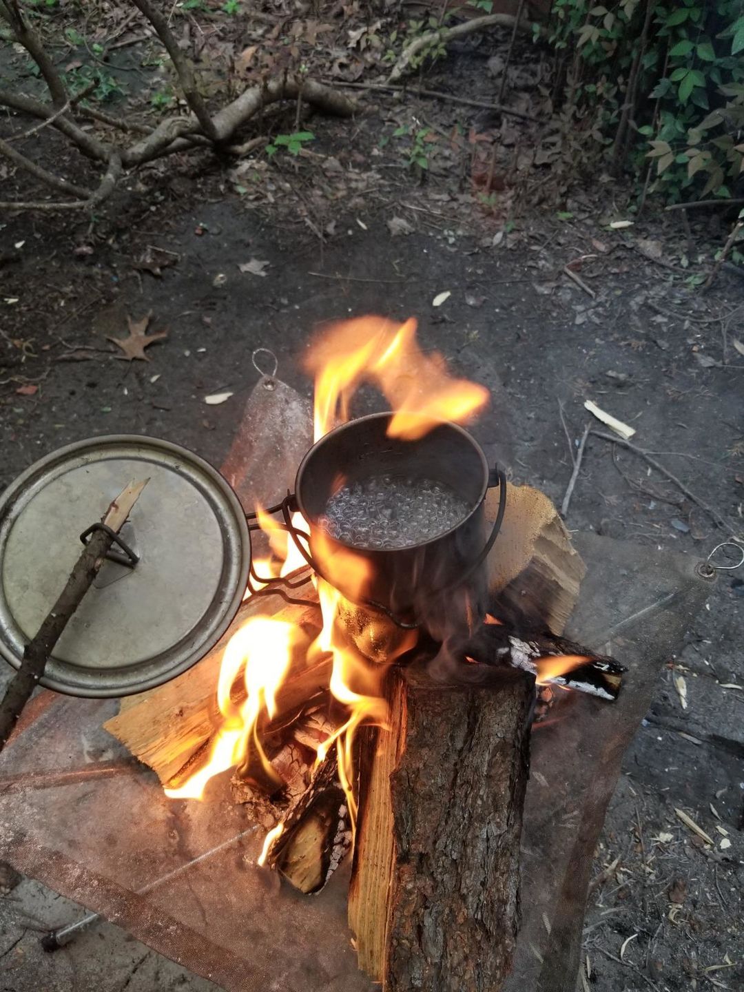 Customer photo review of Valtcan Titanium Camping Pot 750ml with Handles