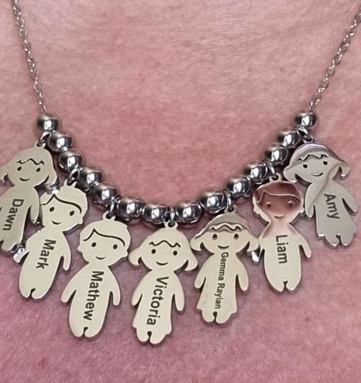 Customer photo review of Personalised My Children Necklace